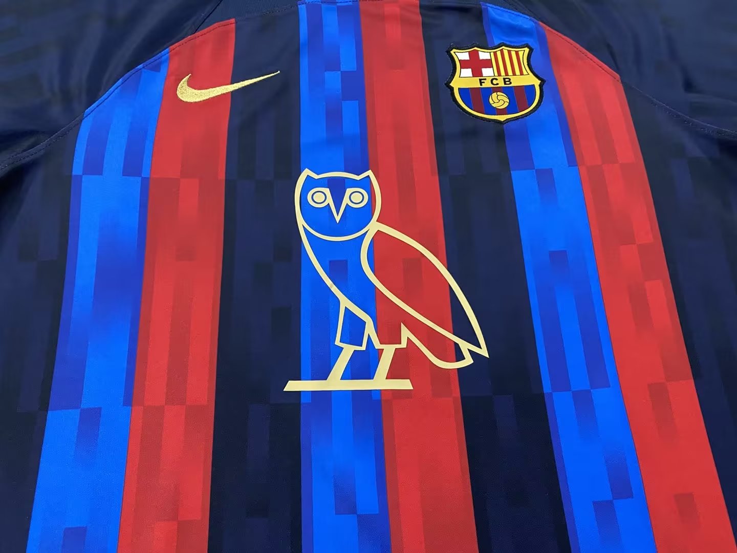 Raphina FC Barcelona 2022/23 Home Kit Nike ‘OVO Edition’ Fan Version Soccer Jersey - Navy Blue & Red