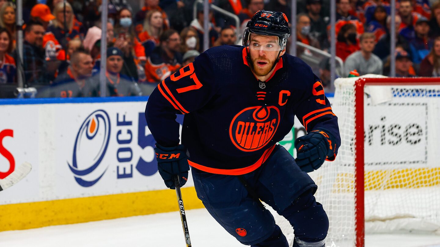 Connor Mcdavid Edmonton Oilers NHL Captain Patch Adidas Alternate Premier Player Jersey