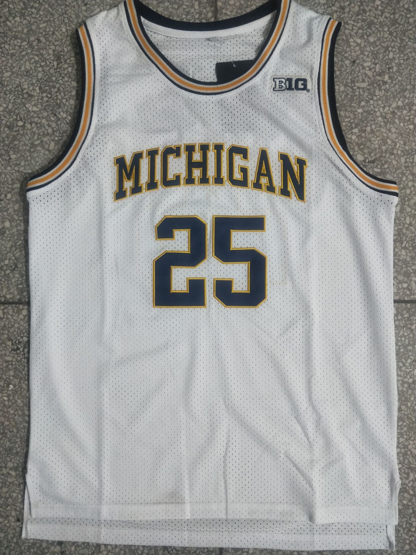 Michigan Wolverines 1993/94 Juwan Howard ‘Fab Five’ NCAA College Basketball Campus Legend Jersey