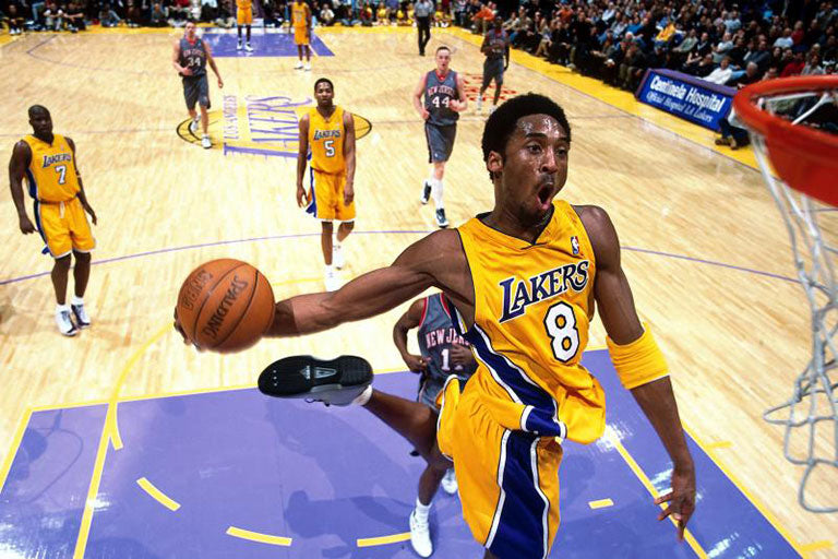 Los Angeles Lakers Kobe Bryant 1999/2000 Mitchell & Ness #8 NBA Hardwood Classic Swingman Jersey