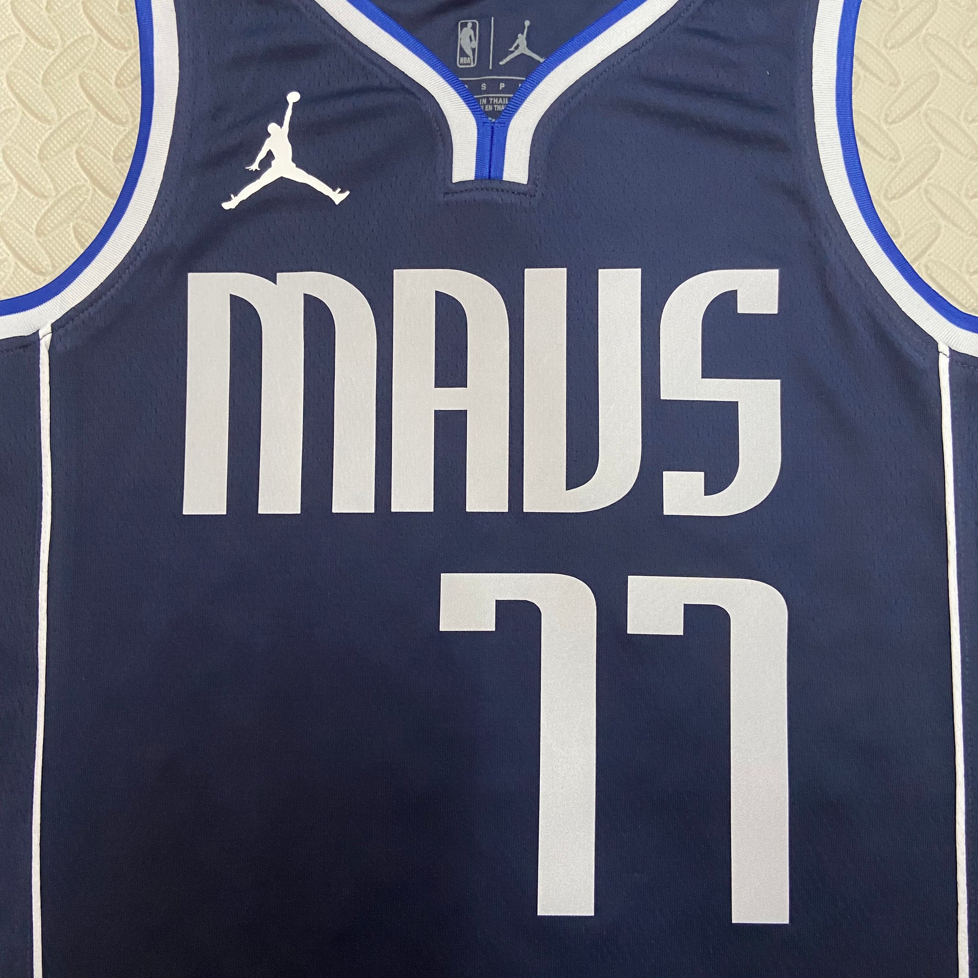 Luka Dončić Dallas Mavericks 2023 Statement Edition NBA Swingman Jerse –  Basketball Jersey World