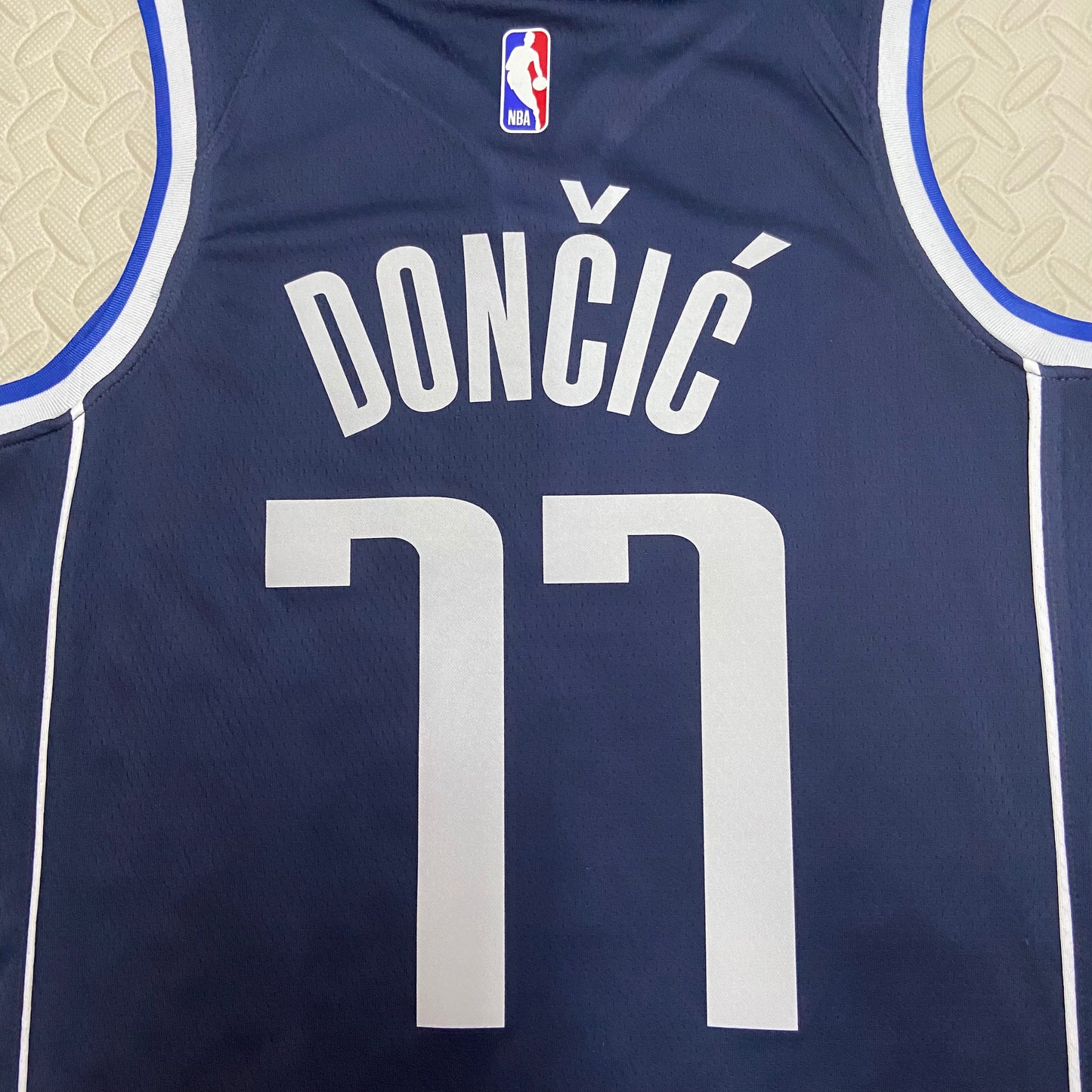 Luka Dončić Dallas Mavericks Jordan Brand Statement Edition NBA Swingman Jersey -Navy
