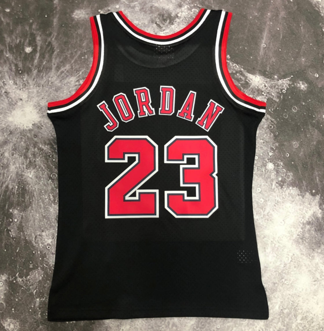 Michael Jordan Chicago Bulls 1997-98 Mitchell & Ness NBA Hardwood Classics Black Jersey