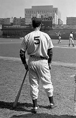 Joe DiMaggio New York Yankees Mitchell Ness Iconic Legendary Pinstripe  Jersey